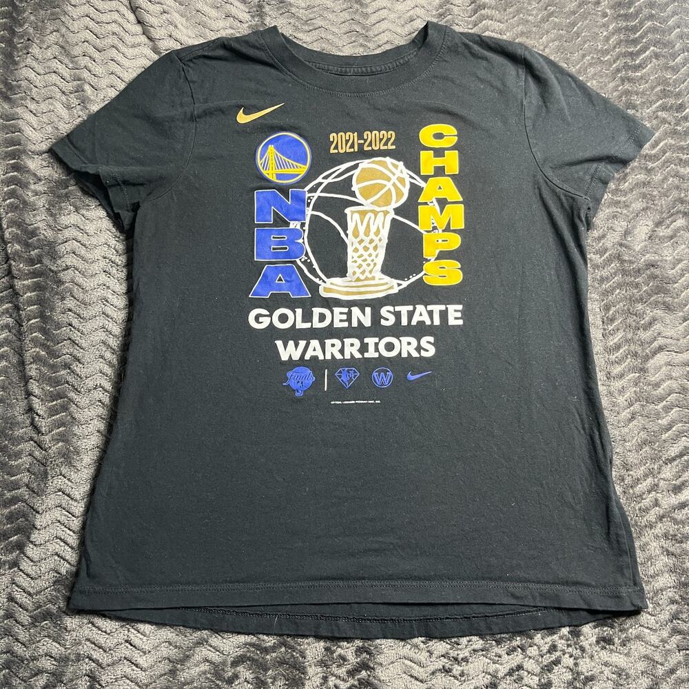 Golden State Warriors 2022 NBA Finals Champions Med Womens T-Shirt Gift Fan Tee